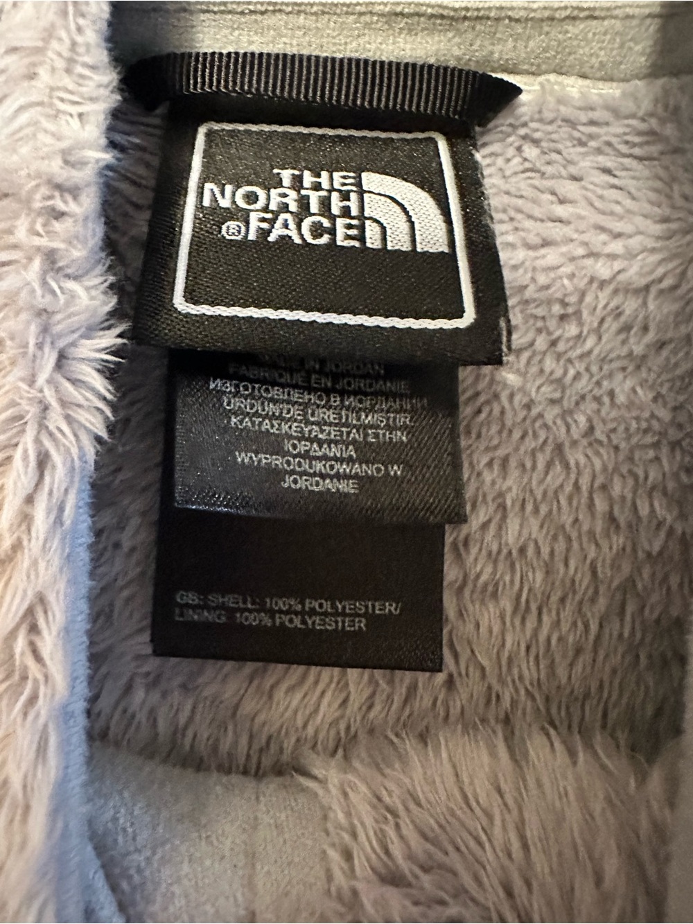 The North Face Women’s Osito Fleece Jacket View 3